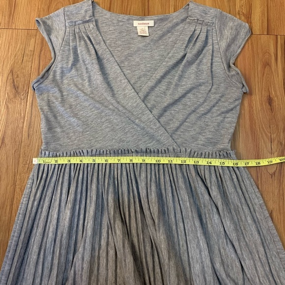 Sundance Grey V-neck Pleated Midi Dress - Picture 9 of 11